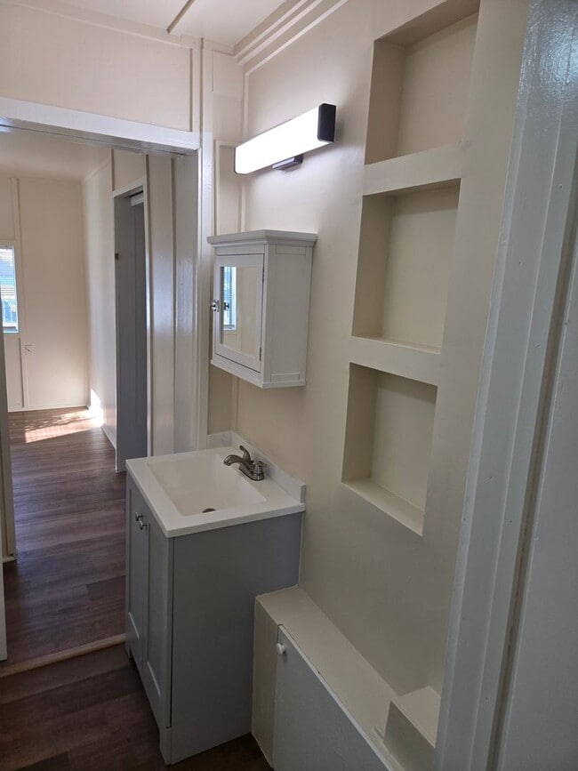 Building Photo - North Park Cottage for Rent!