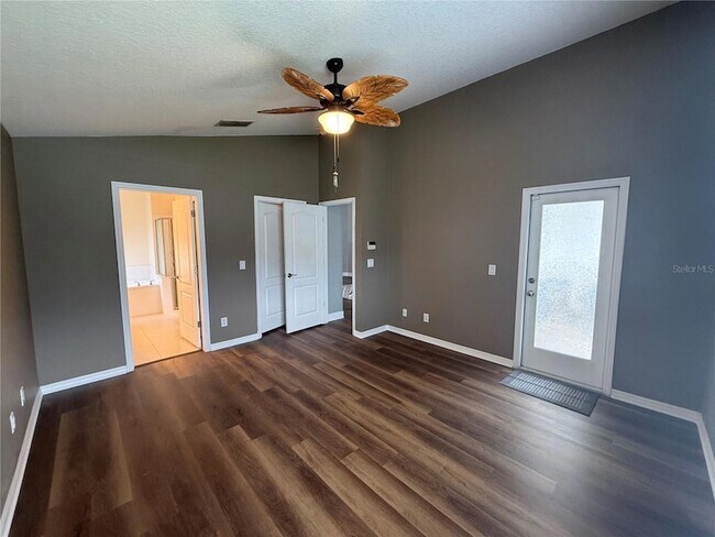 Building Photo - 219 Bay Arbor Blvd