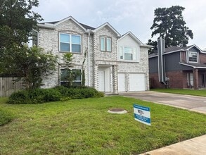 Building Photo - 2722 Springstone Dr