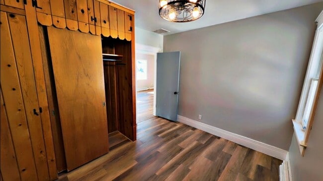 Building Photo - Charming Newly Renovated 3-Bedroom Rental with Garage & Basement