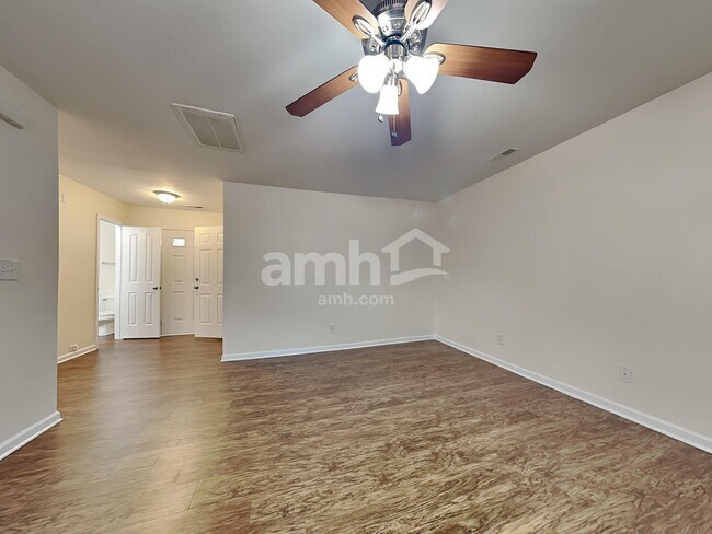 Building Photo - 7005 Sunman Rd