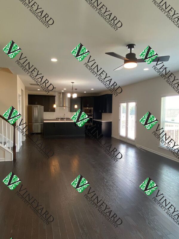Building Photo - 4530 Seacliff Ct