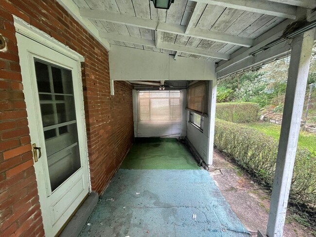 Building Photo - COMING SOON! This is a Lease-to-Own – Not ...