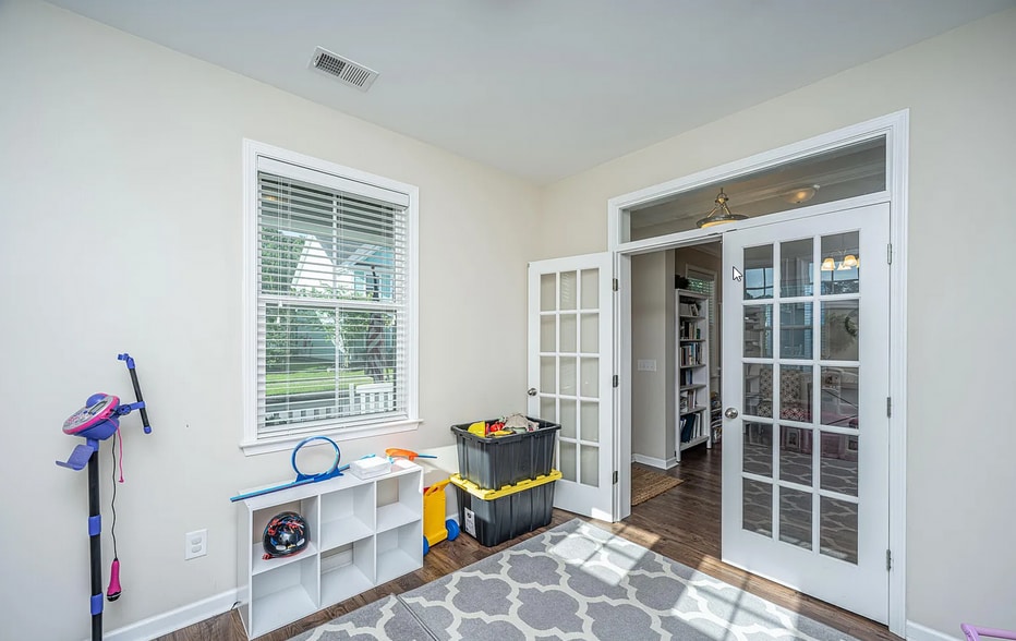 FrontPlayroom1 - 72 Crossandra Ave