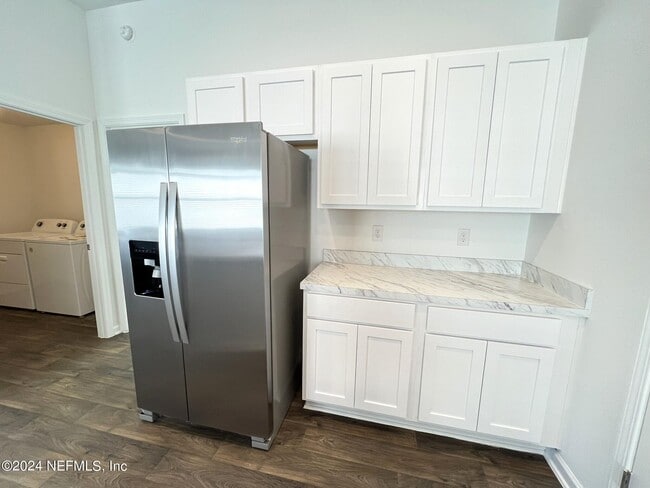 Building Photo - 73 Mula Ct