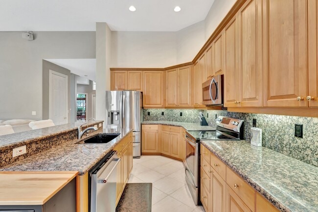 Building Photo - 546 NW 118th Terrace