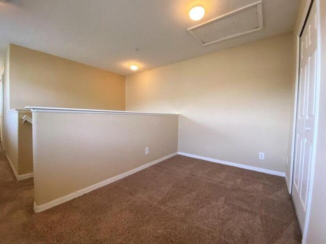 Building Photo - 5557 Gelato Dr