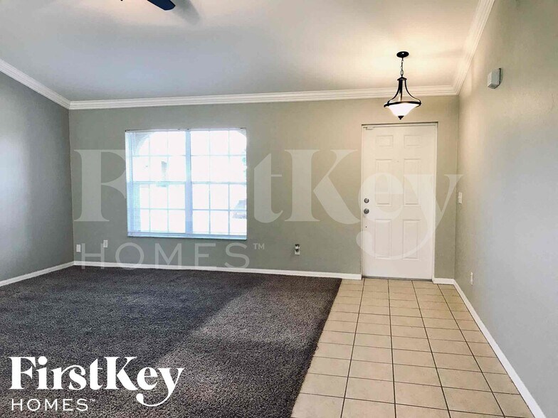 Building Photo - 3807 25th St SW