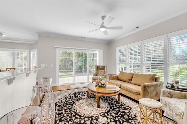 Building Photo - 52 Monastery Rd