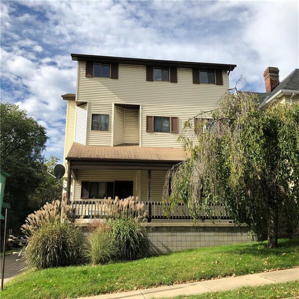 Primary Photo - 17 N Wade Ave
