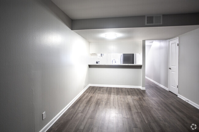 2BR, 1.5 BA-1020 SF - Wilbur Oaks Apartments