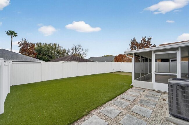 Building Photo - 523 Napa Valley Cir