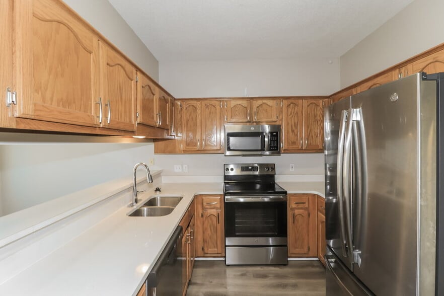 Building Photo - 8708 Overcup Oaks Dr