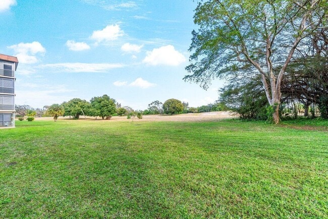 Building Photo - 6000 NW 2nd Ave