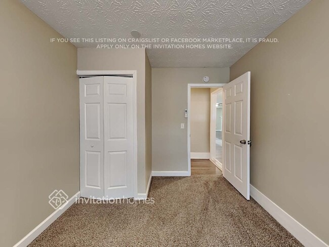 Building Photo - 30 Sable Cir