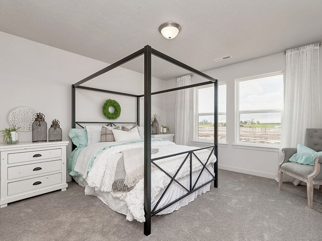 Building Photo - 3 Bedroom Home in Nampa with no back neighbors!!
