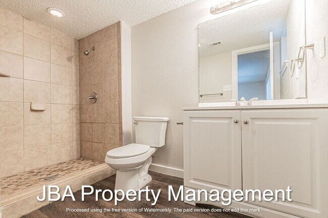 Building Photo - 1776 Farleigh Ct