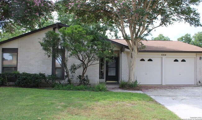 Primary Photo - 5314 Peppermint Ln