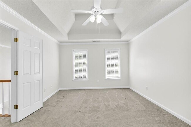 Building Photo - 608 Adam Cir