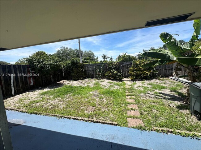 Building Photo - 3033 NW 68th St