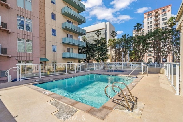 Building Photo - 488 E Ocean Blvd