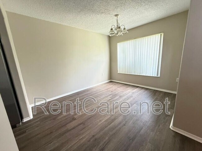Building Photo - 1247 Madeira Key Way