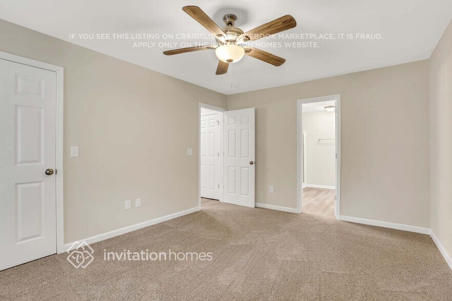 Building Photo - 765 Reeves Lake Dr SW