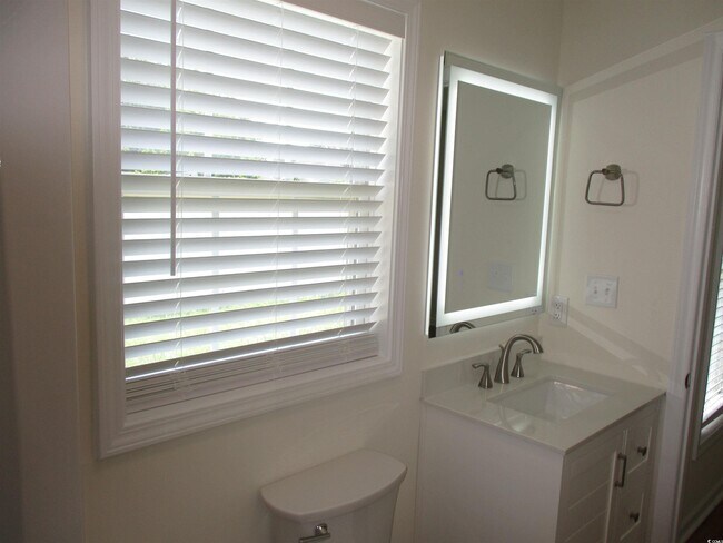 Building Photo - 483 Wallingford Cir