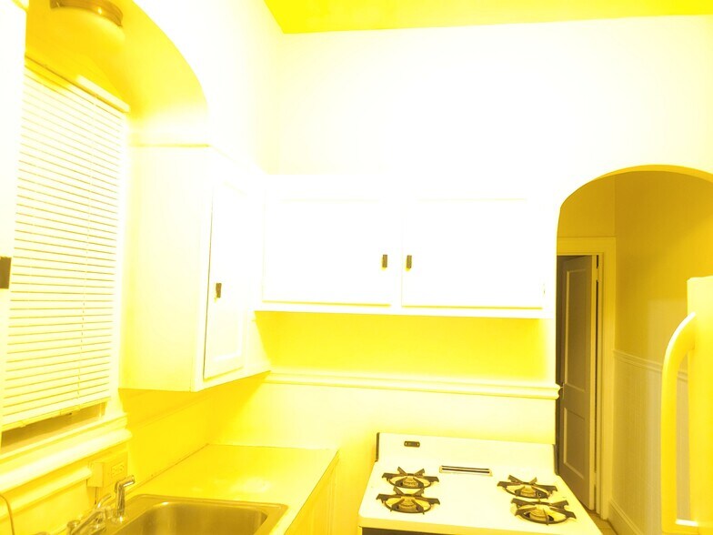 Building Photo - 30 S Prince St