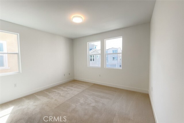 Building Photo - 360 Proctor