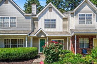 Building Photo - 3238 Summercroft Ln