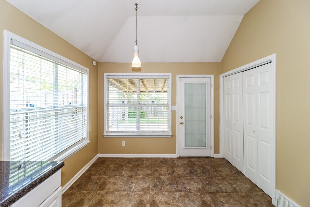 Building Photo - 2768 Maggie Woods Ln