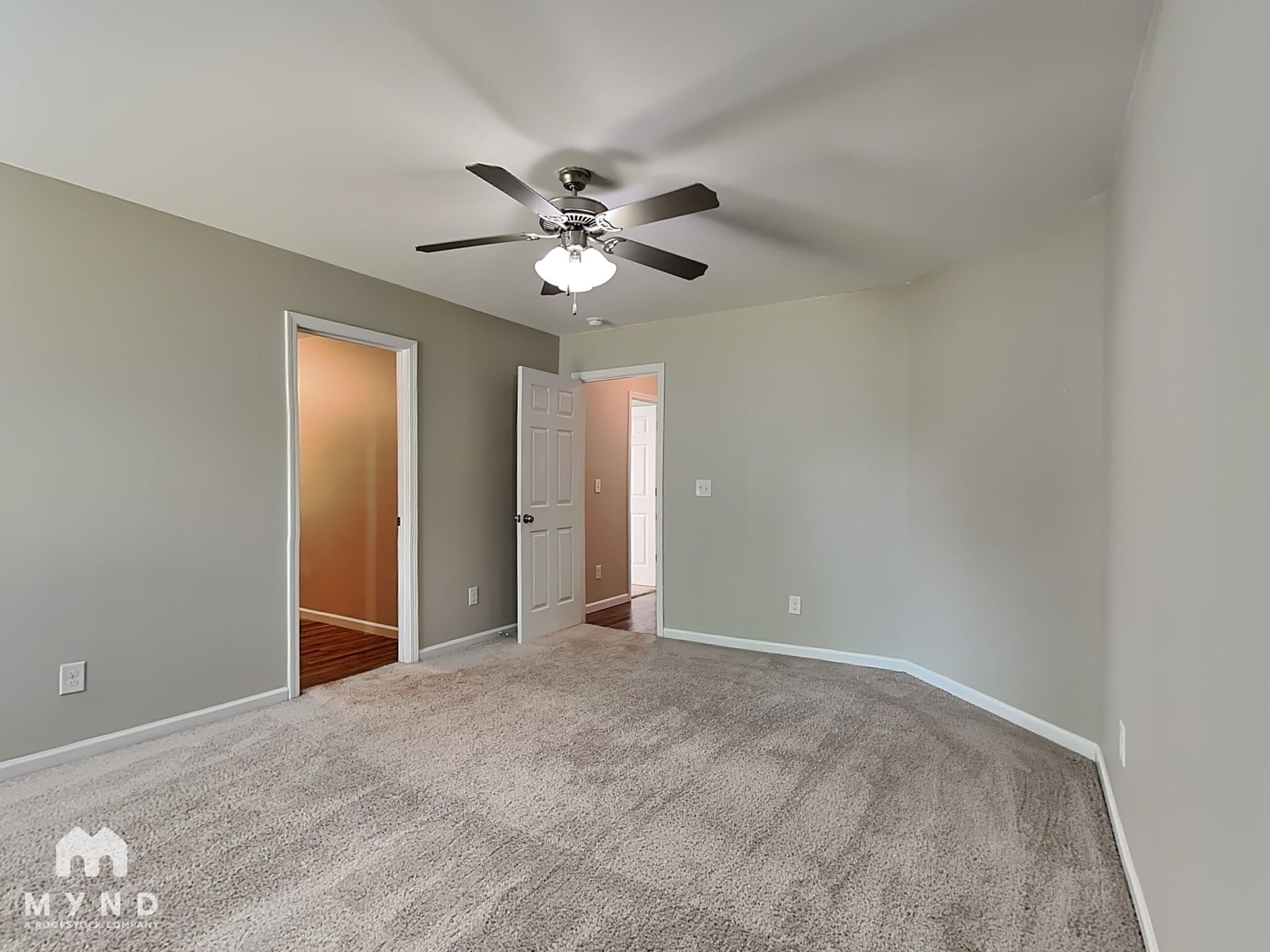 Building Photo - 804 The Heights Ln