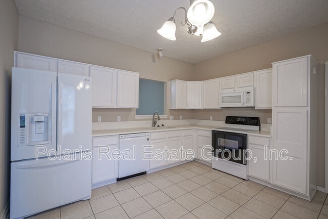 Building Photo - 4238 Sunshine Ave