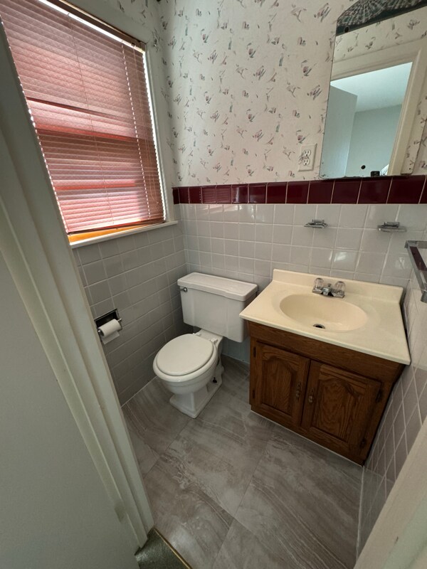 Building Photo - 2217 N 42nd St