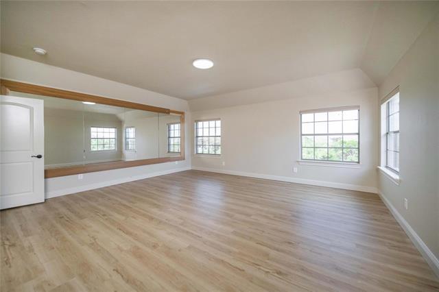 Building Photo - 2905 White Dove Dr