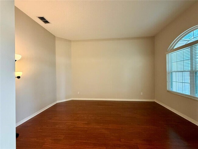 Building Photo - 10237 Facet Ct