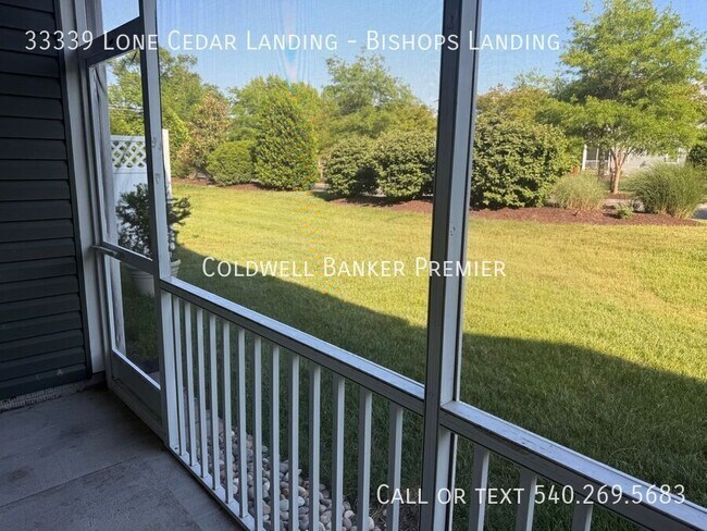 Building Photo - 33339 Lone Cedar Landing