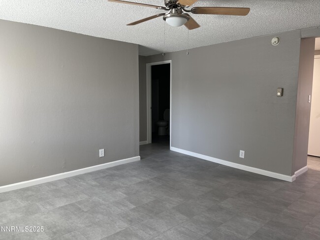 Building Photo - 1959 H St