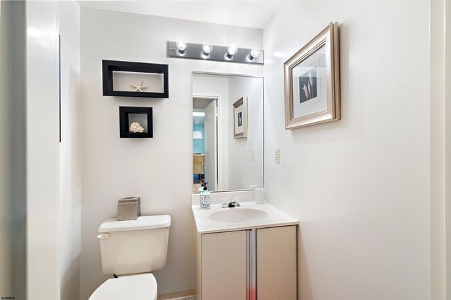 Building Photo - 3101 Boardwalk