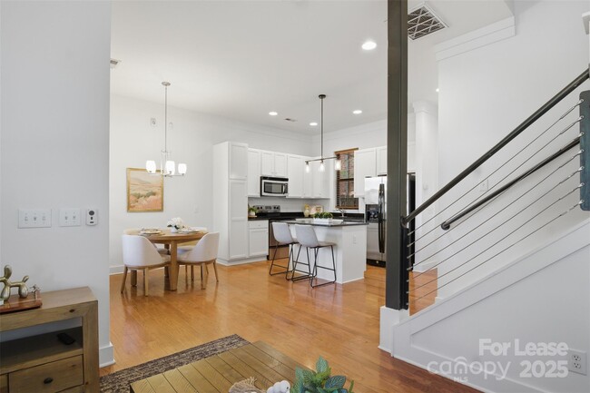 Building Photo - 3254 Noda Blvd