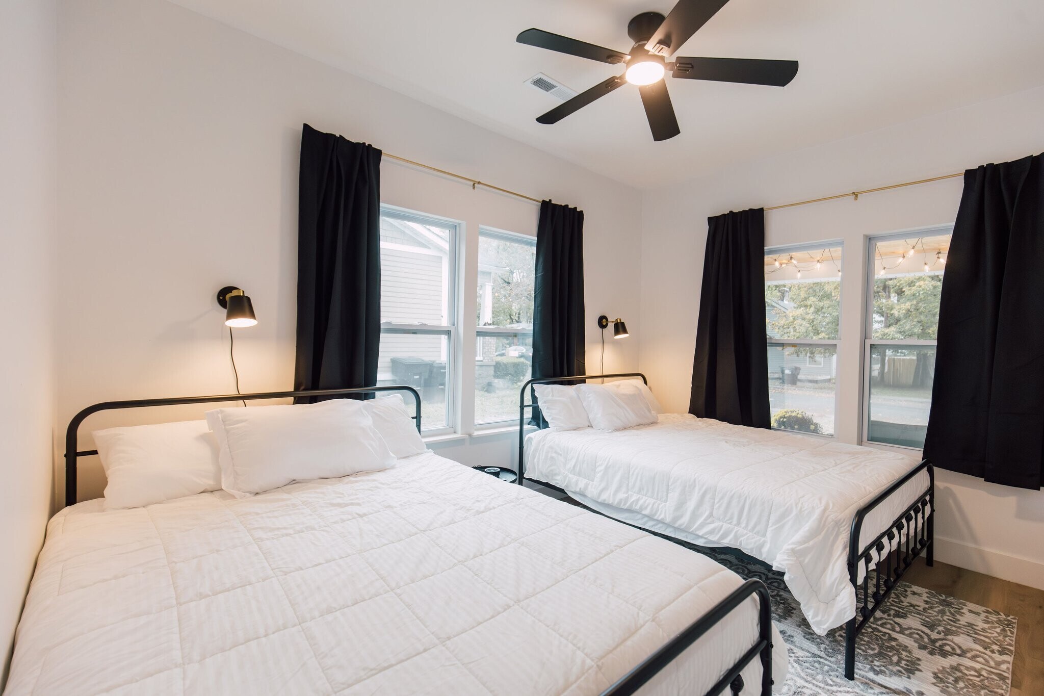 Building Photo - 215 Kerr Ave