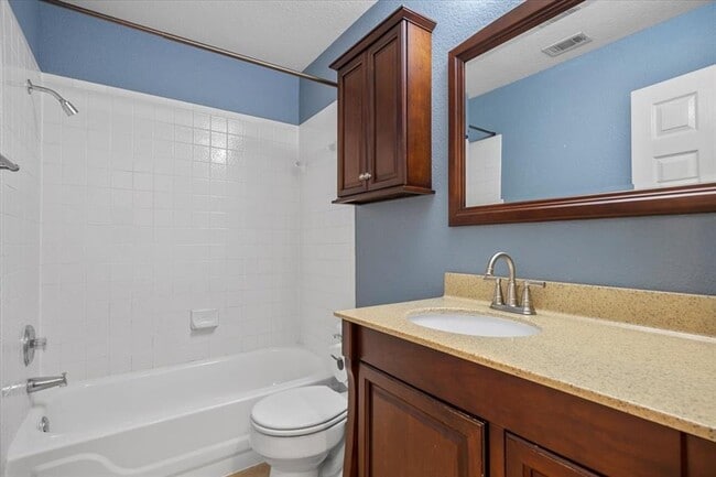 Building Photo - 4467 Bremner Dr