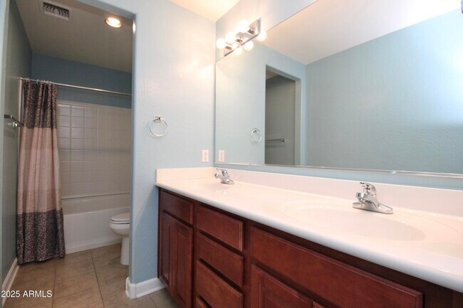 Building Photo - 22310 E Creekside Ct