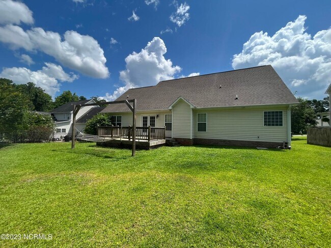 Building Photo - 337 Foster Creek Rd