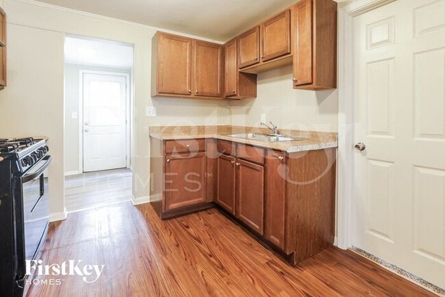 Building Photo - 1146 McMillen Ave