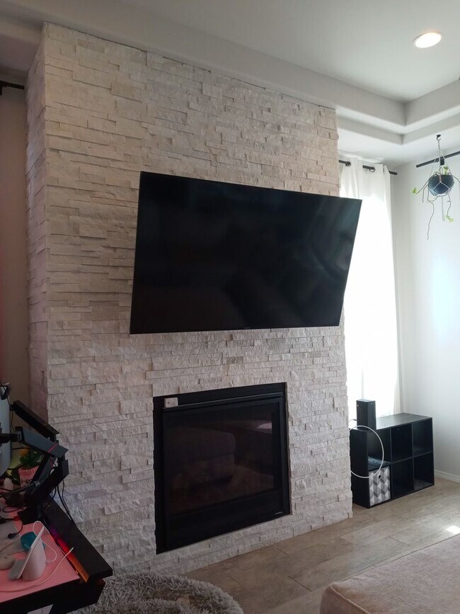 Building Photo - FOUR BEDROOM-SINGLE STORY-RIO RANCHO