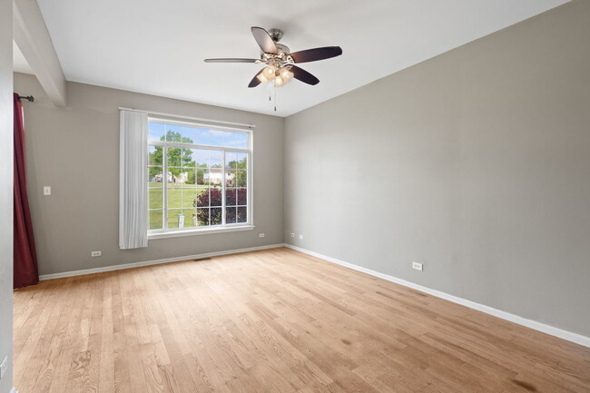 Building Photo - 1132 Coventry Cir