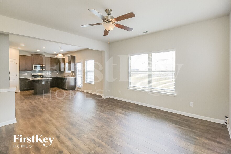 Building Photo - 24 Cliffbriar Terrace