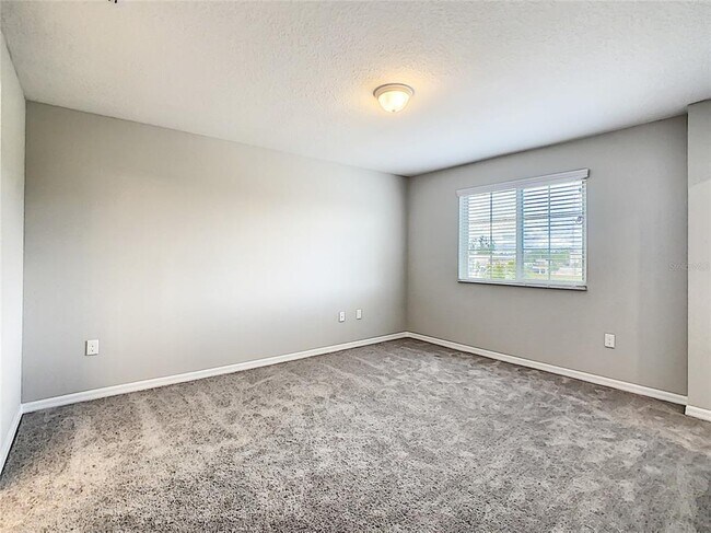 Building Photo - 213 Rustic Loop